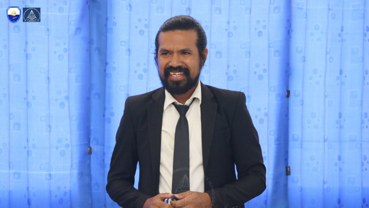 Kursu Mestradu FECT Kontinua Buras, Finalista Na’in 9 Prontu Ba Graduasaun Hafoin Liu Ezame Teze Mestradu